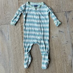Kickee pants 0-3 month sleeper
